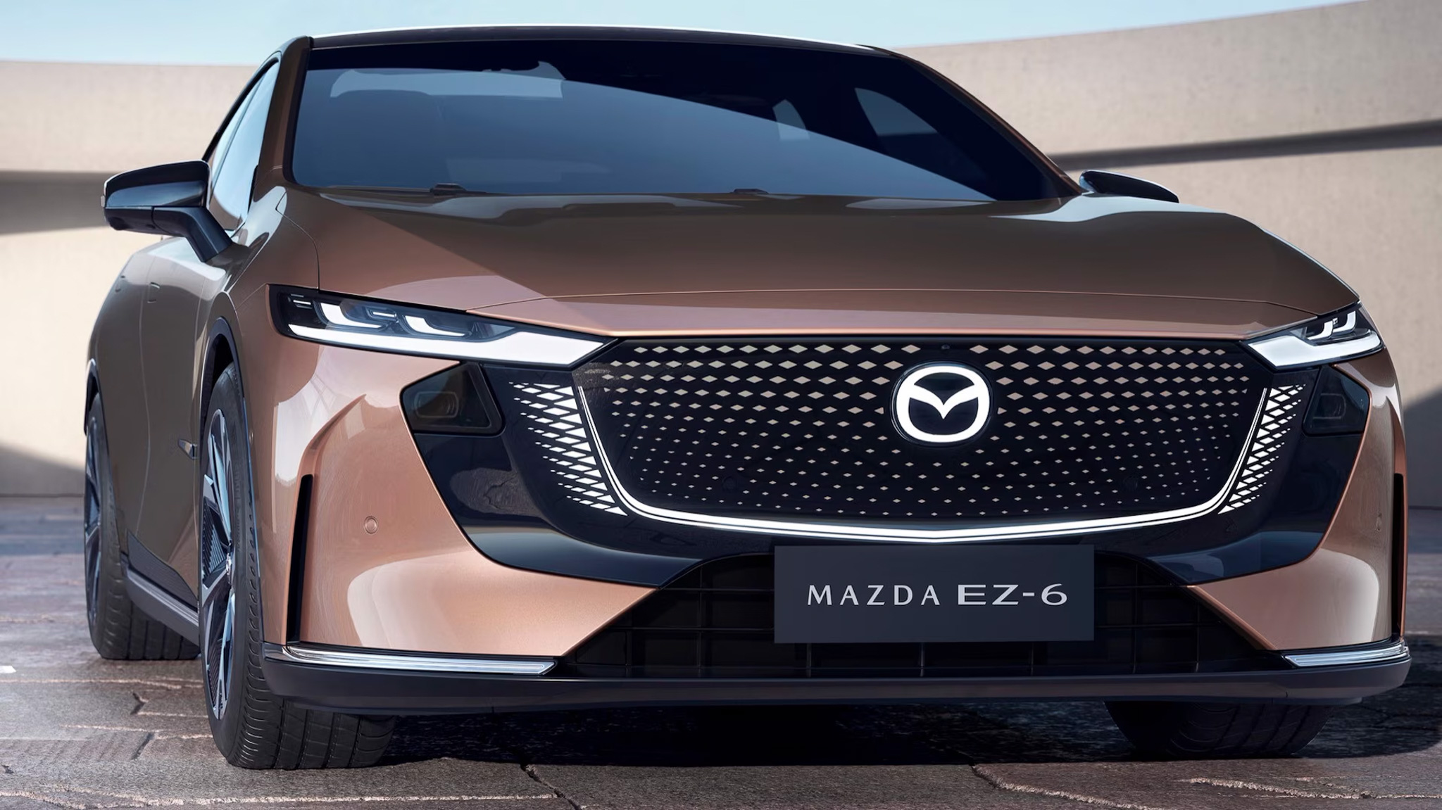 Bemutatkozott a Mazda6e – az új tisztán elektromos szedán